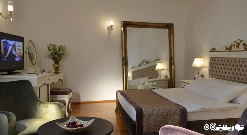 تخت بزرگ اتاق استاندارد